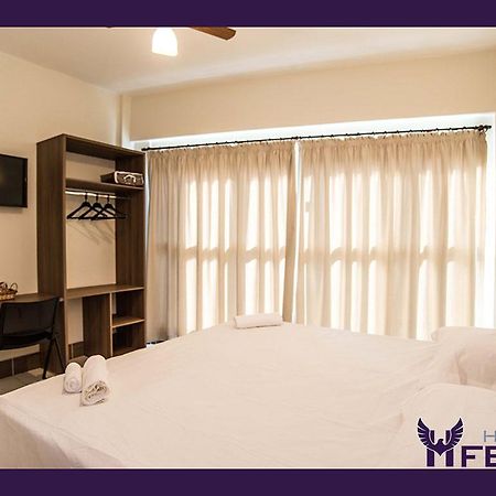 Hotel Fenix Асис Екстериор снимка
