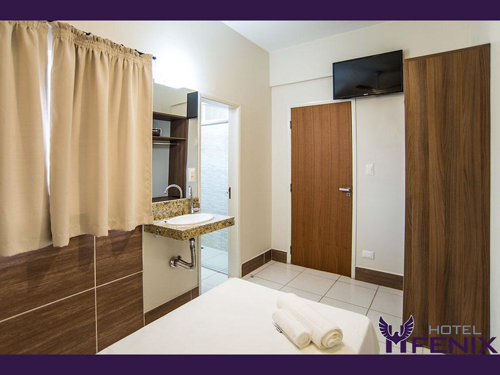 Hotel Fenix Асис Стая снимка
