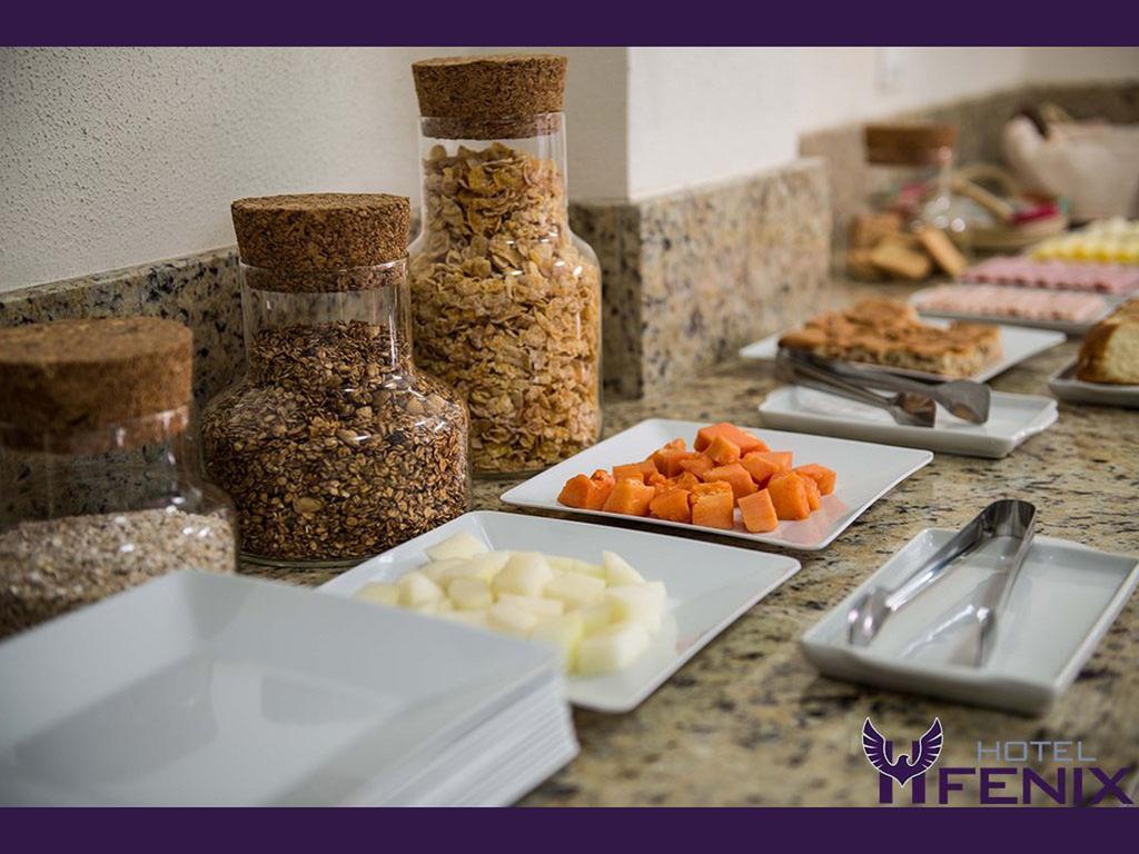 Hotel Fenix Асис Екстериор снимка